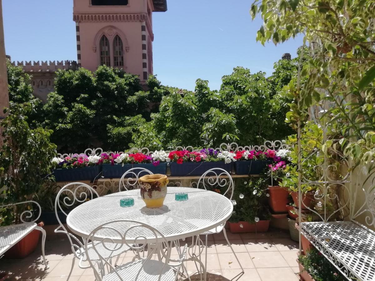 Tanina B & B Sassari Exteriör bild